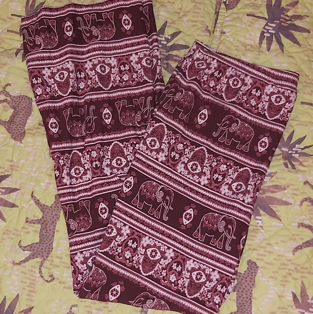 Pink Repulic leggings!